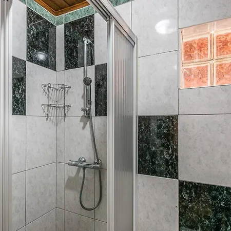 別荘 Charming And Calm House - 5 Minutes From The By Car