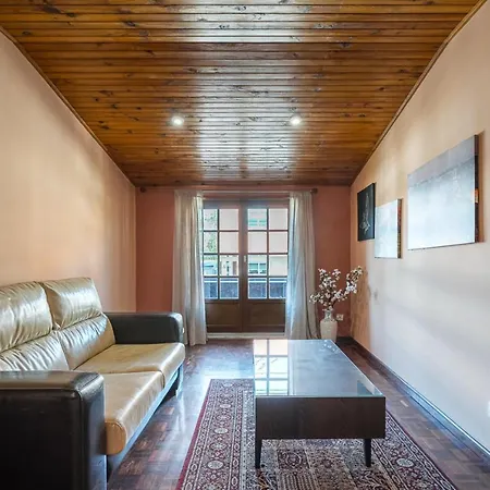 Charming And Calm House - 5 Minutes From The By Car Vila Nova de Gaia