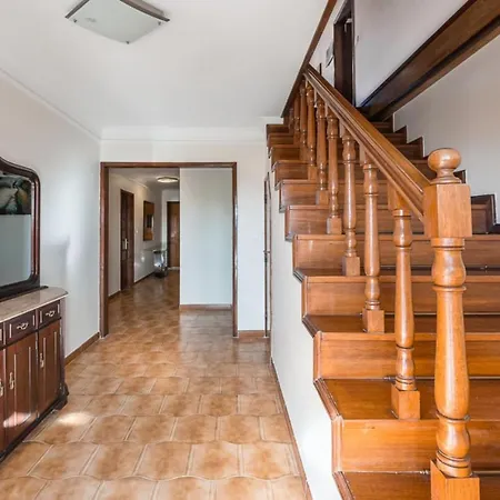 Charming And Calm House - 5 Minutes From The By Car Casa vacanze Vila Nova de Gaia