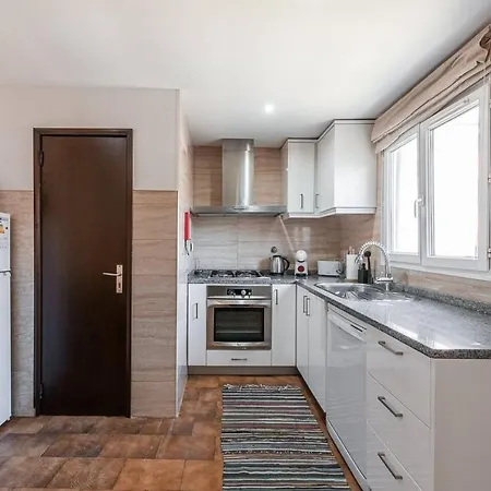 Charming And Calm House - 5 Minutes From The By Car Casa vacanze Vila Nova de Gaia