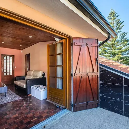 Charming And Calm House - 5 Minutes From The By Car Vila Nova de Gaia