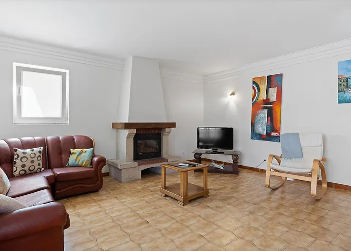 Charming And Calm House - 5 Minutes From The By Car * Vila Nova de Gaia