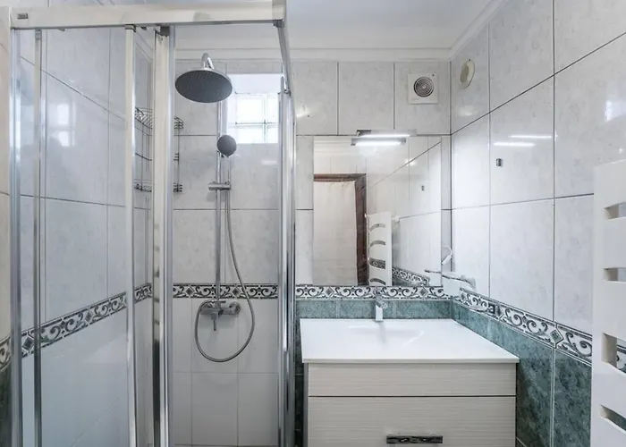 Charming And Calm House - 5 Minutes From The By Car Feriehus