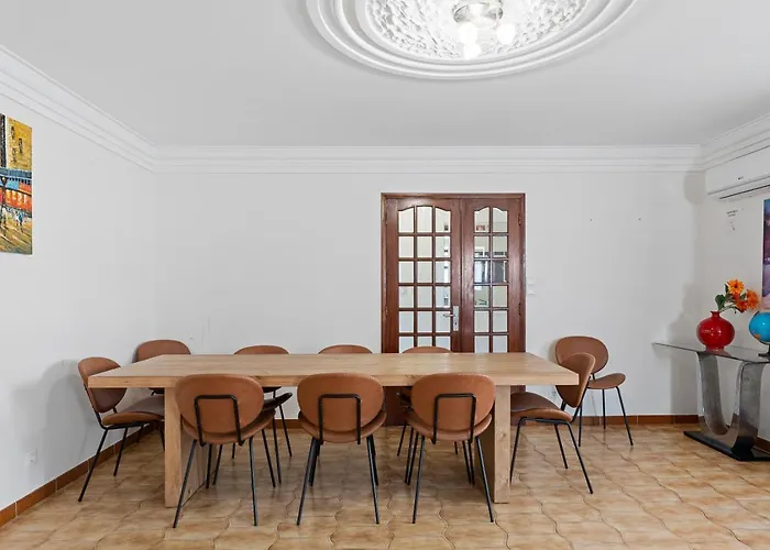 Charming And Calm House - 5 Minutes From The By Car Feriehus *