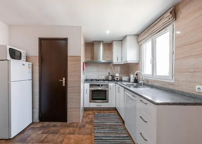 Charming And Calm House - 5 Minutes From The By Car Feriehus Vila Nova de Gaia